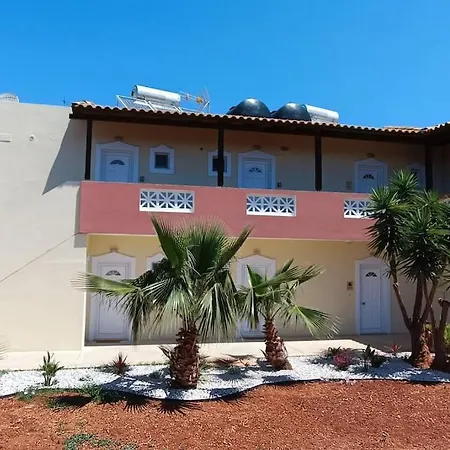 Verano Oasis Apartment_near The Sea-free Parking Apartman